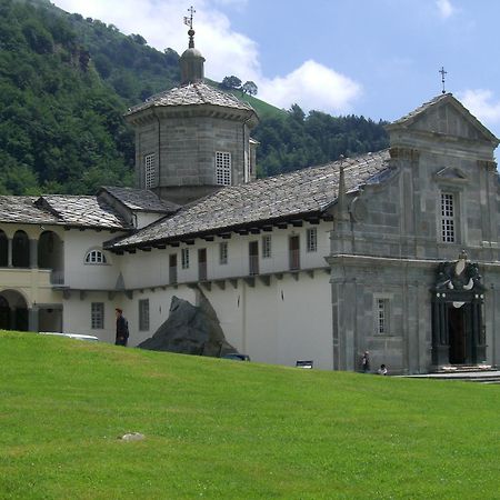 Santuario Di Oropa Hostel Biella Exterior foto